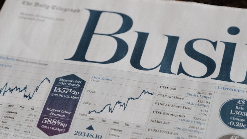 شراء الأسهم السعودية خطوة بخطوة: دليلك الكامل للدخول في سوق تداول 2026 شراء الأسهم في السعودية - إدارة المحفظة